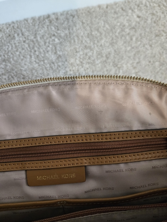 MICHAEL KORS RILEY Large Bag - Picture 10 of 14